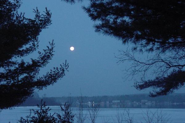 Another moonset