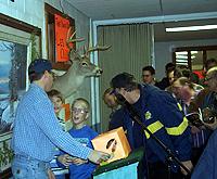 Jerry Keranen with the door prizes