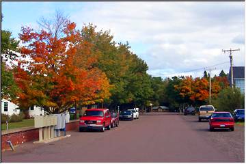 Busy downtown Eagle River