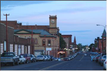 Sixth Street, looking south