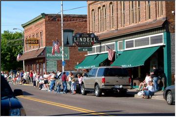 Parade watchers