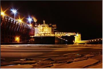 Unloading coal