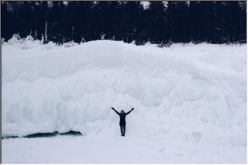 Wall of ice