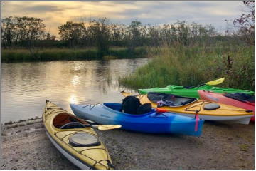 Early morning kayak