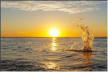 Sunset splash