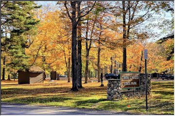 Colors around Twin Lakes