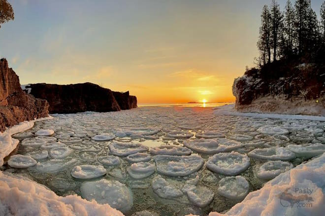 Photo by Bob Fleury