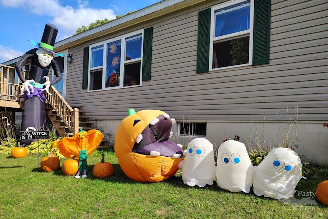 Photo by Jean Dessellier