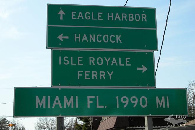 Copper Harbor sign