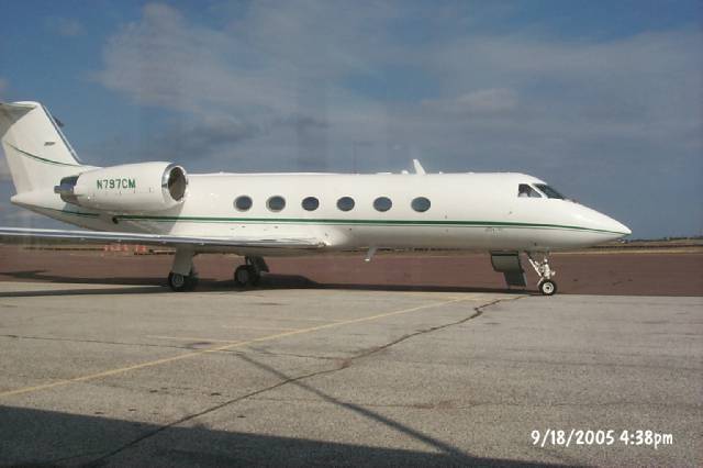 N797CM at CMX