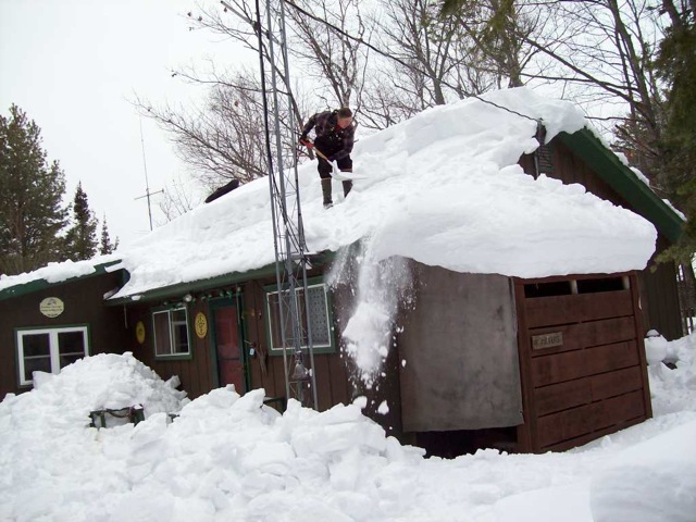 Willy on roof